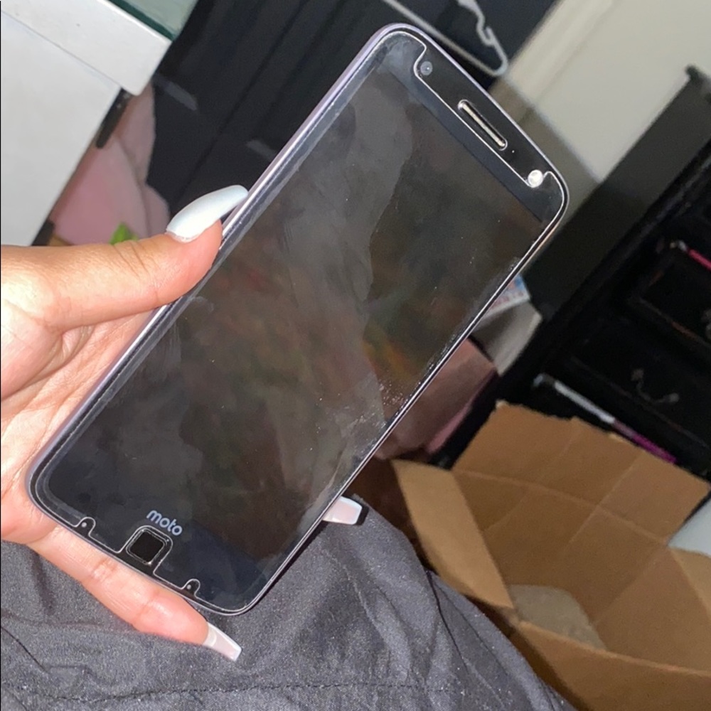 Motorola ohone woth ohone case